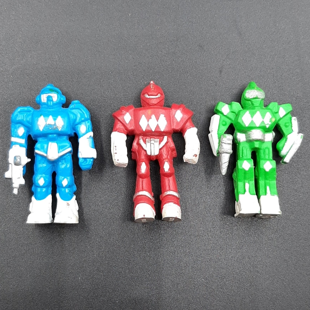 Lot of 3 Soma Sonic Rangers Warriors Miniature Figures Red Green and Blue